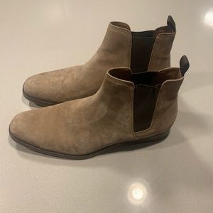 ALDO Men’s Chelsea boots (size 11 1/2)